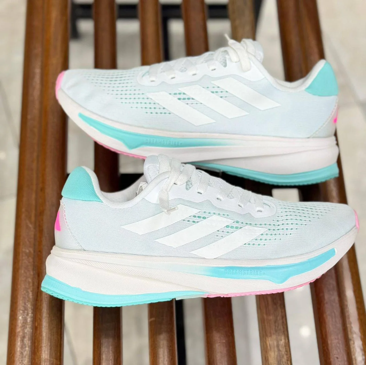 👟 Chaussures Adidas Authentiques – Multi-couleurs