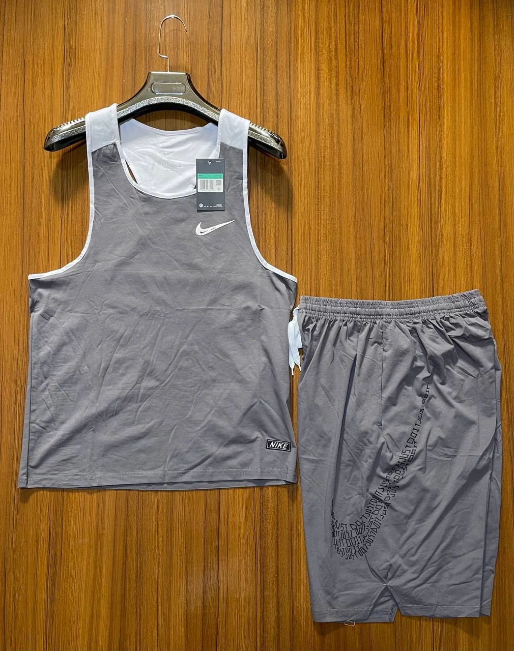 Ensemble short débardeur