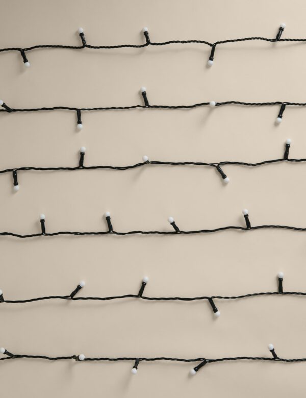 100 Multicoloured LED Ball Mains Lights