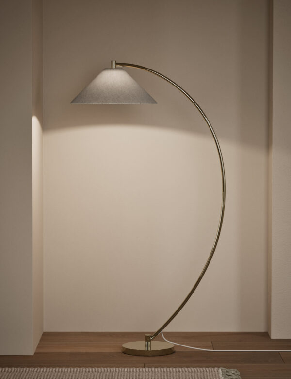 Andie Curved Floor Lamp