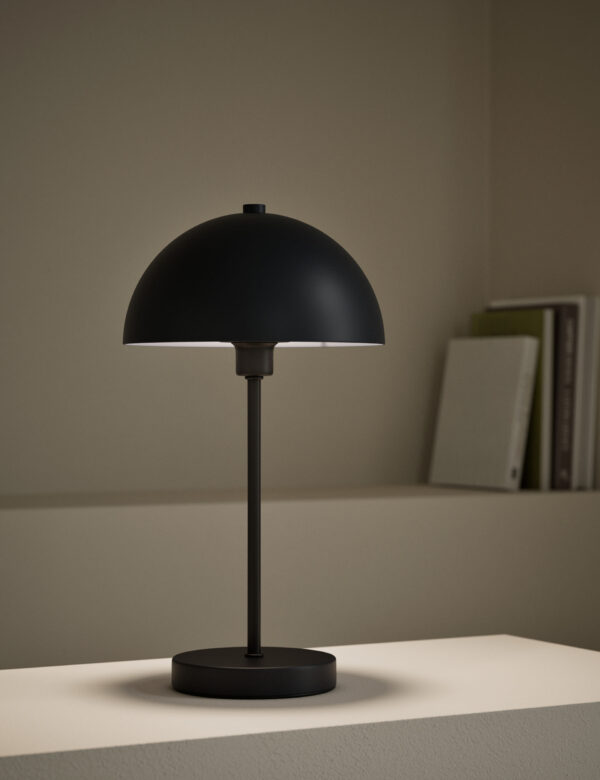 Metal Dome Table Lamp