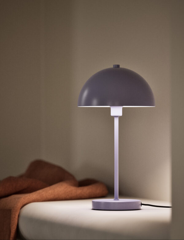 Metal Dome Table Lamp